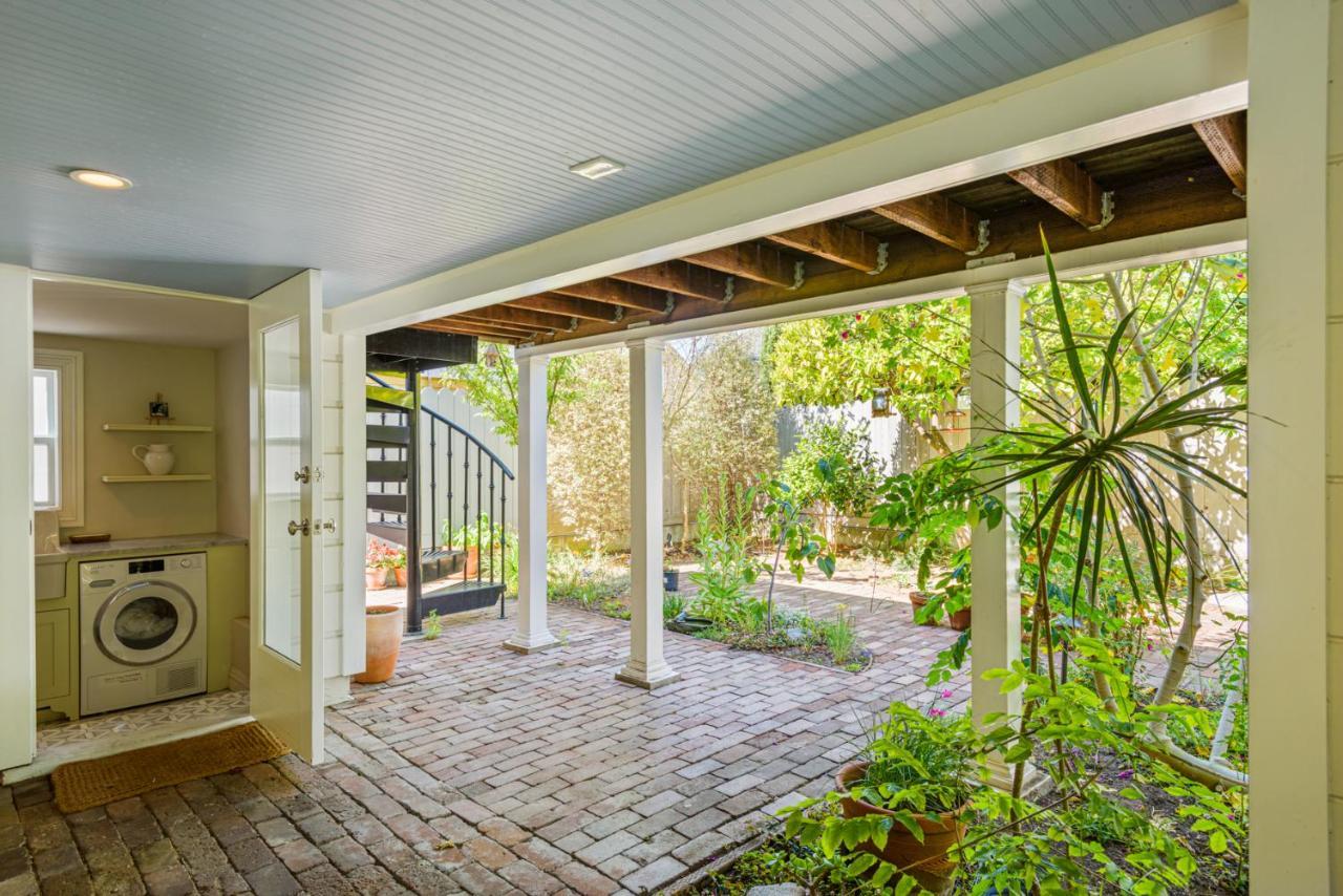 Garden Level Flat In 1885 Queen Anne Victorian Cottage In Alameda Bagian luar foto