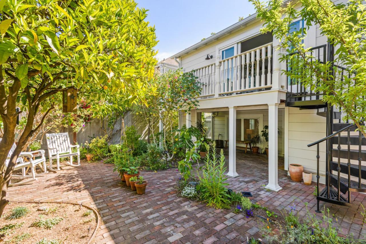 Garden Level Flat In 1885 Queen Anne Victorian Cottage In Alameda Bagian luar foto